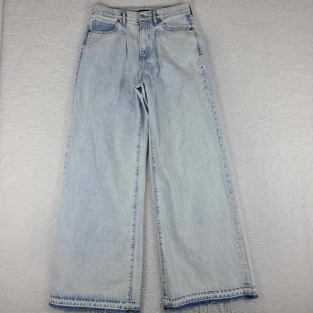 EXPRESS Jeans Womens 6 Blue Relaxed Wide Leg‎ Super High Rise Light Wash Denim